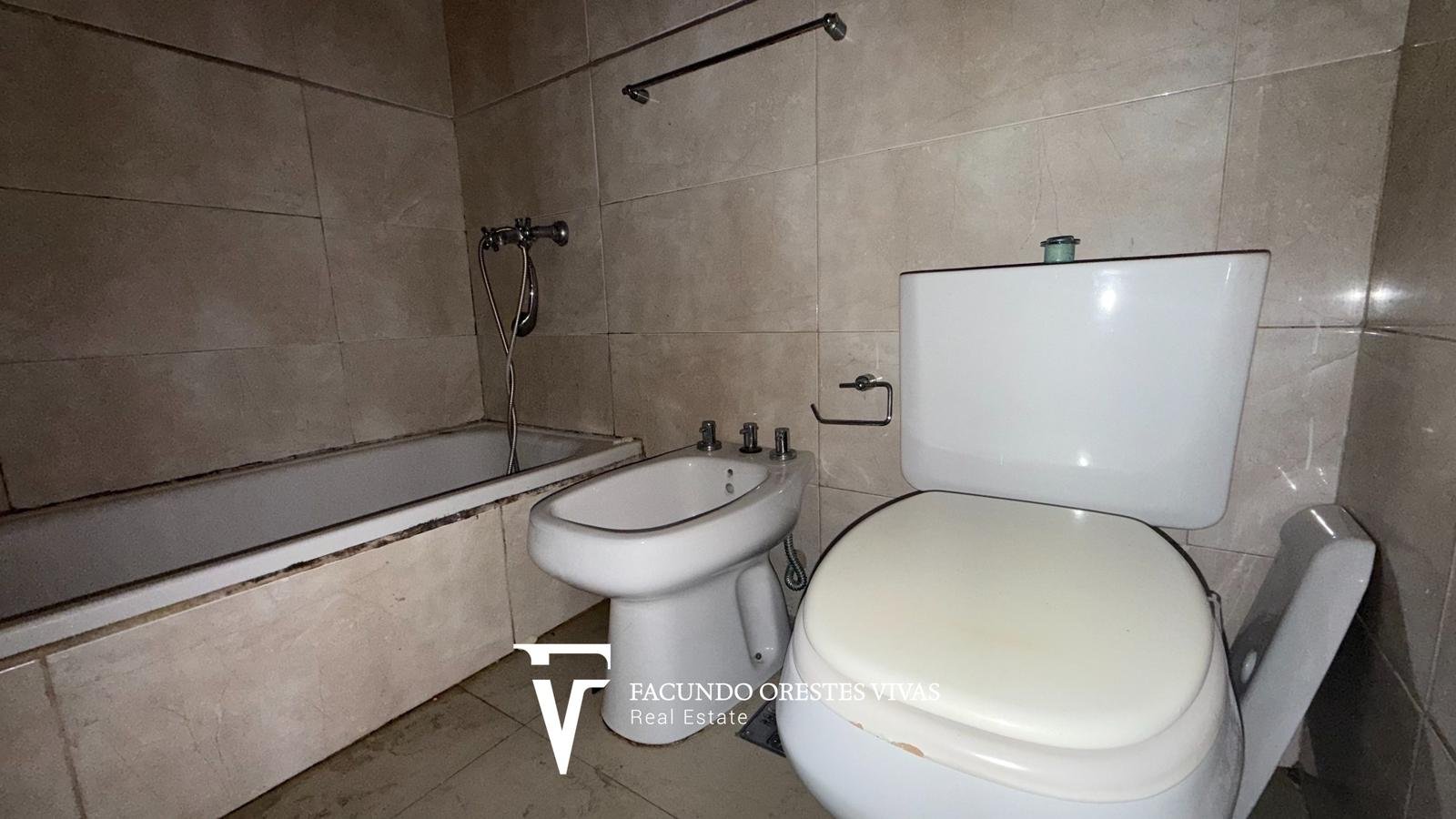 VENTA- TRES AMBIENTES- BALCON- SAN MARTIN-