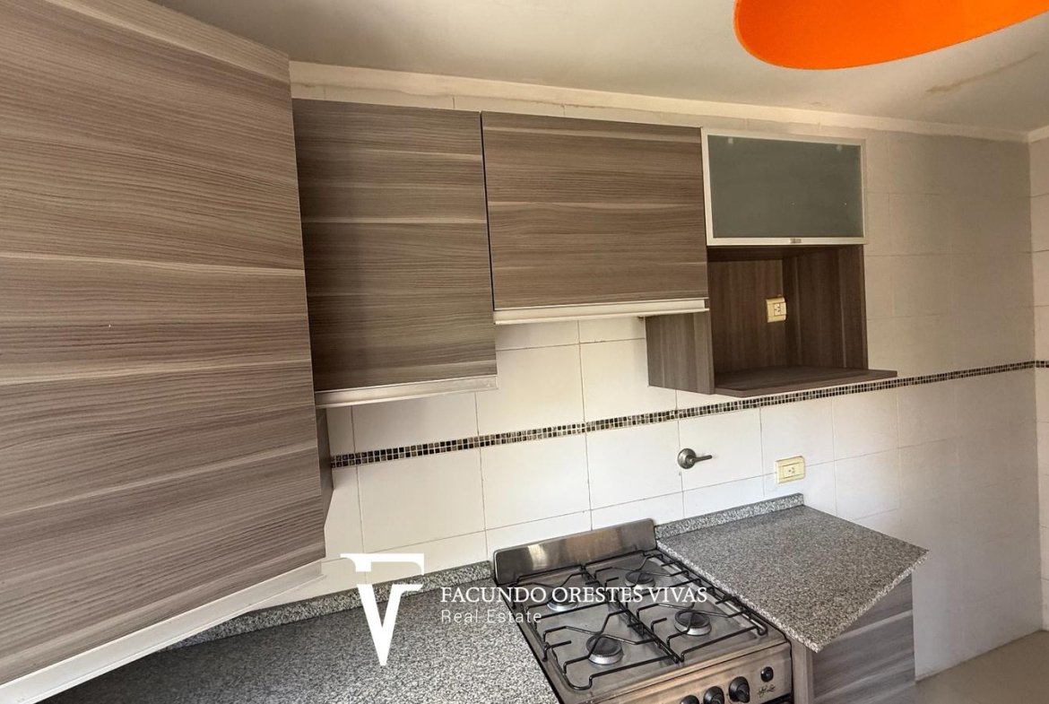 VENTA- TRES AMBIENTES- BALCON- SAN MARTIN-