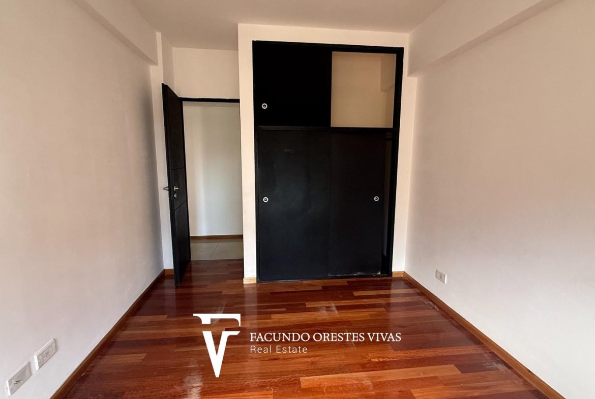VENTA- TRES AMBIENTES- BALCON- TOILETTE- SAN MARTIN-