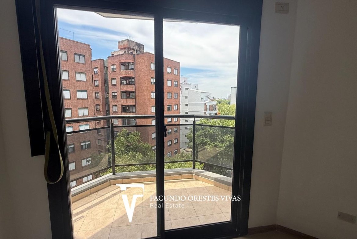 VENTA- TRES AMBIENTES- BALCON- TOILETTE- SAN MARTIN-