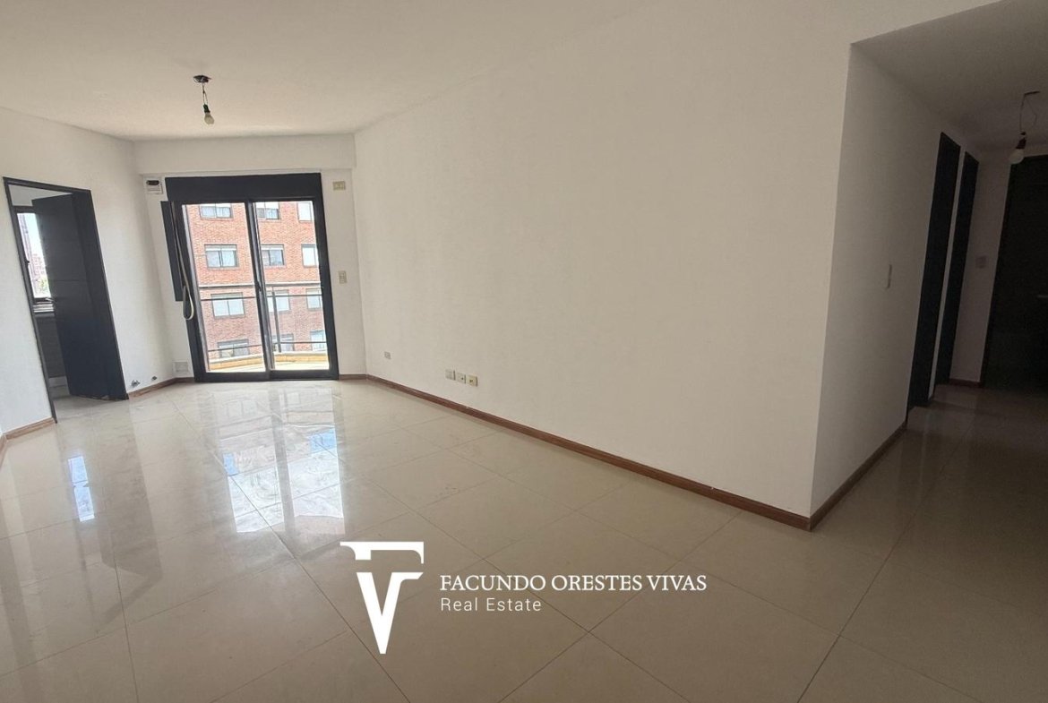 VENTA- TRES AMBIENTES- BALCON- TOILETTE- SAN MARTIN-