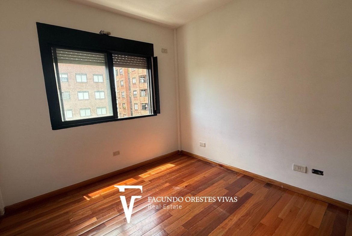 VENTA- TRES AMBIENTES- BALCON- TOILETTE- SAN MARTIN-