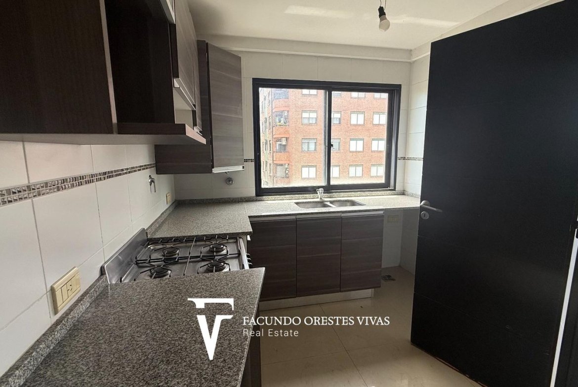 VENTA- TRES AMBIENTES- BALCON- TOILETTE- SAN MARTIN-