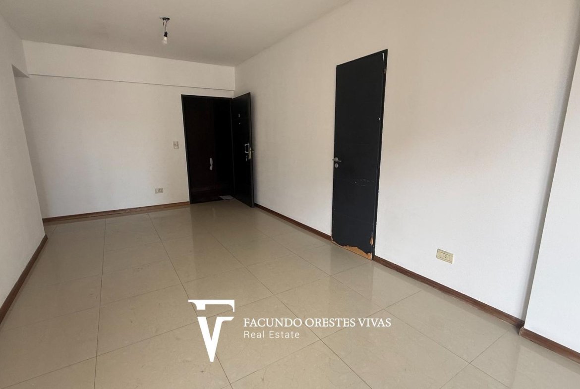 VENTA- TRES AMBIENTES- BALCON- TOILETTE- SAN MARTIN-