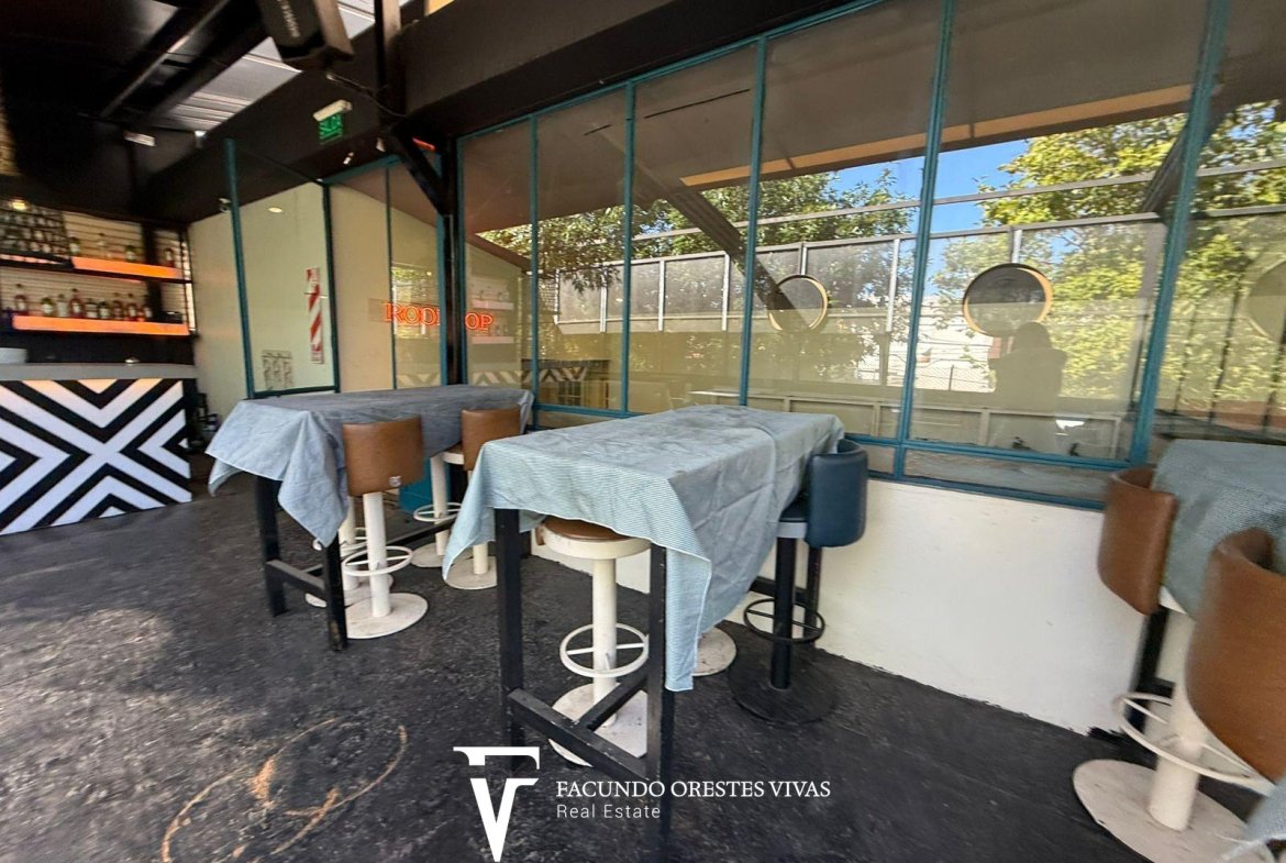 VENTA-FONDO DE COMERCIO-RESTAURANTE-AIDA-OPORTUNIDAD COMERCIAL-