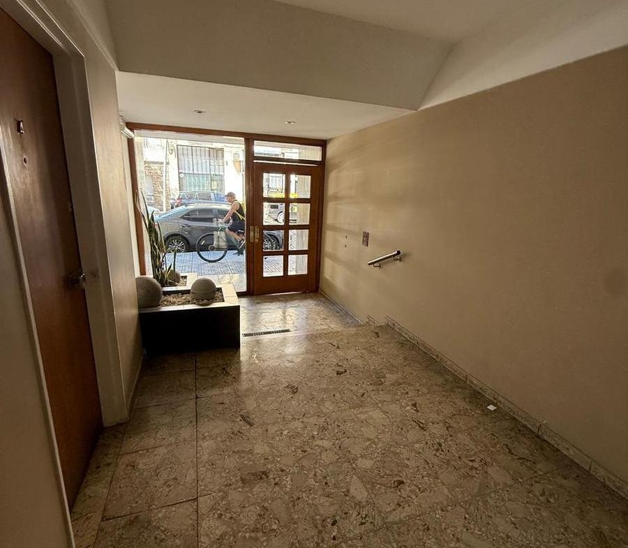 VENTA-DEPARTAMENTO-CUATRO AMBIENTES-BAULERA-FLORESTA