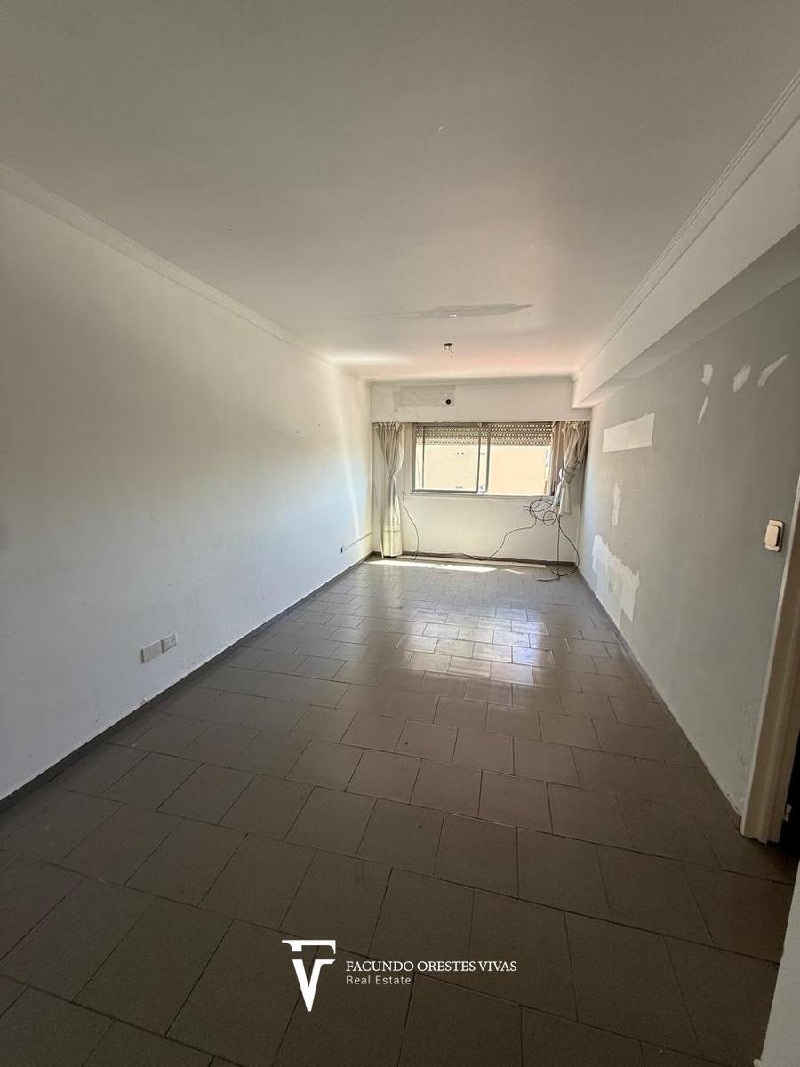 VENTA-DEPARTAMENTO-CUATRO AMBIENTES-BAULERA-FLORESTA