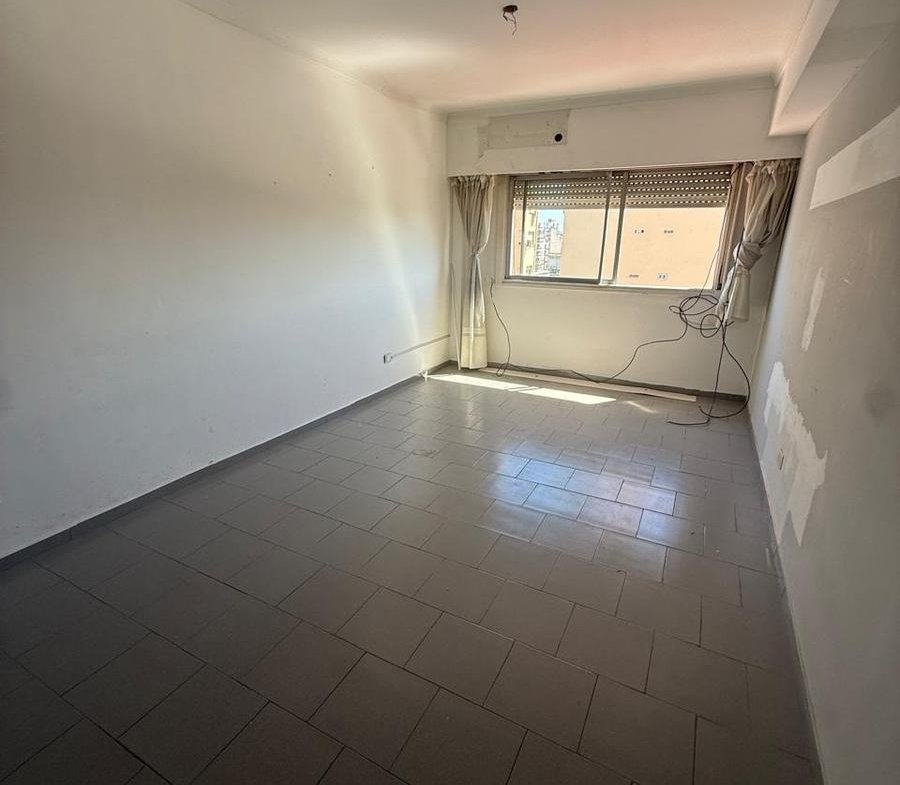 VENTA-DEPARTAMENTO-CUATRO AMBIENTES-BAULERA-FLORESTA