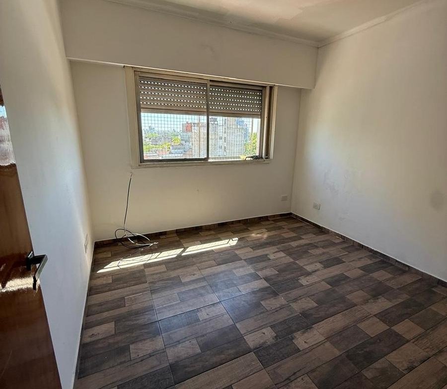 VENTA-DEPARTAMENTO-CUATRO AMBIENTES-BAULERA-FLORESTA