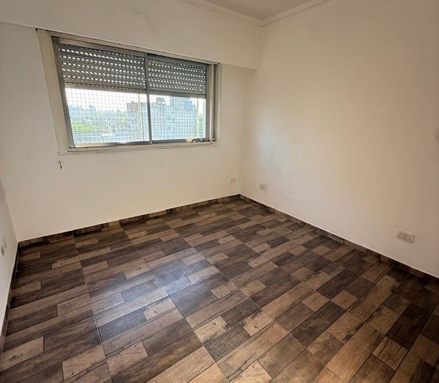 VENTA-DEPARTAMENTO-CUATRO AMBIENTES-BAULERA-FLORESTA