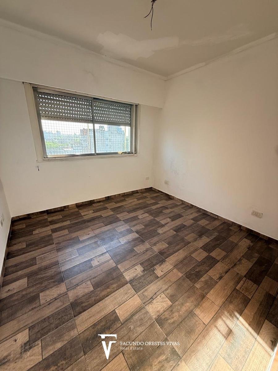 VENTA-DEPARTAMENTO-CUATRO AMBIENTES-BAULERA-FLORESTA