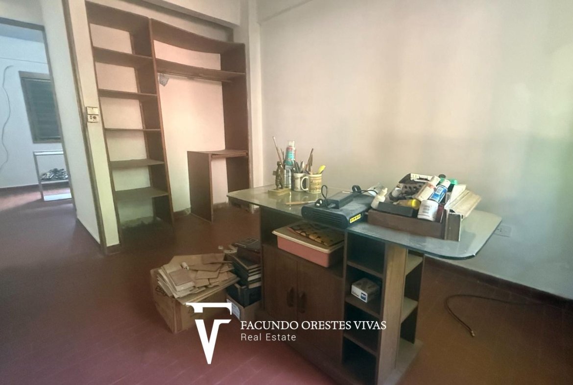 VENTA-DEPARTAMENTO-CINCO AMBIENTES-LAVADERO-PORTERIA-COCHERA-CASEROS