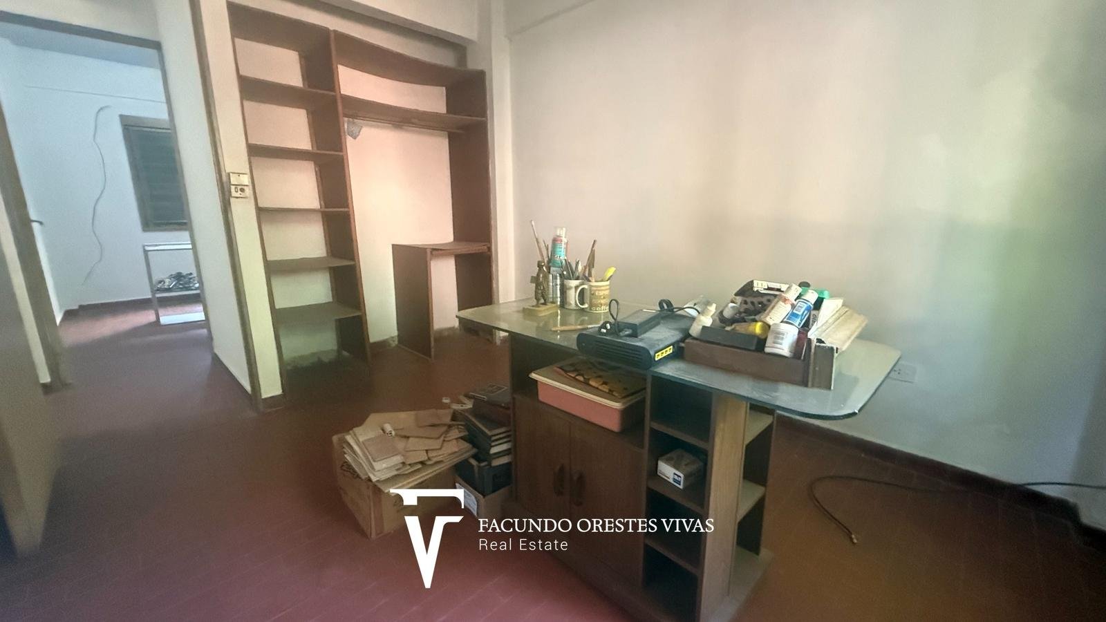 VENTA-DEPARTAMENTO-CINCO AMBIENTES-LAVADERO-PORTERIA-COCHERA-CASEROS