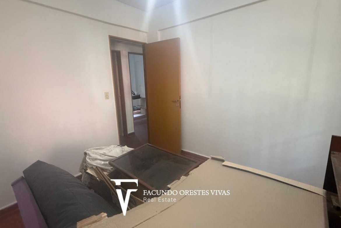 VENTA-DEPARTAMENTO-CINCO AMBIENTES-LAVADERO-PORTERIA-COCHERA-CASEROS