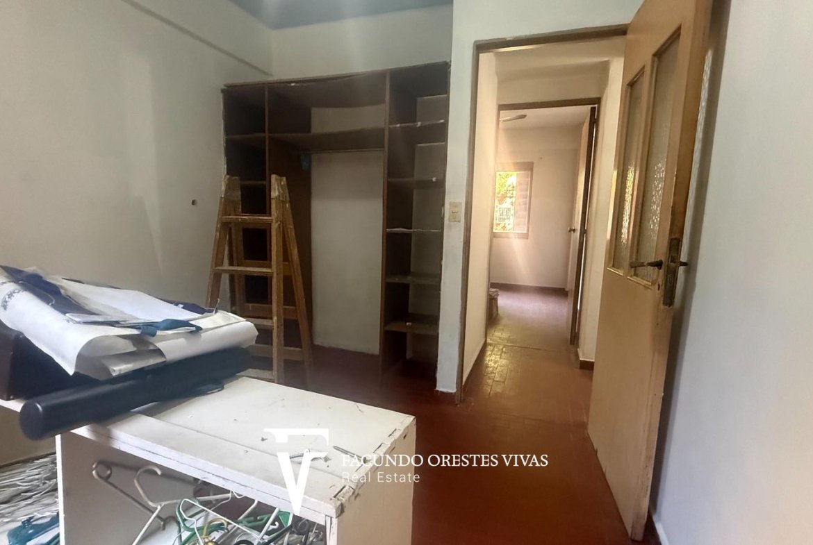 VENTA-DEPARTAMENTO-CINCO AMBIENTES-LAVADERO-PORTERIA-COCHERA-CASEROS