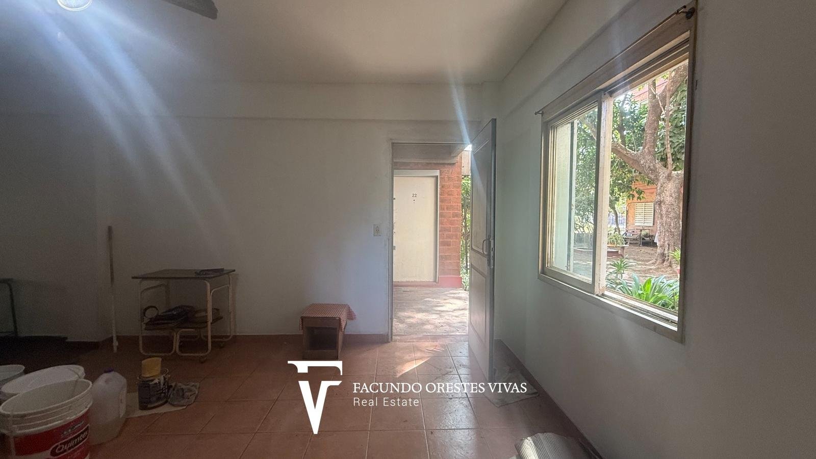 VENTA-DEPARTAMENTO-CINCO AMBIENTES-LAVADERO-PORTERIA-COCHERA-CASEROS