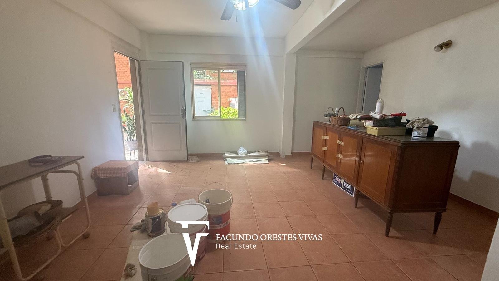 VENTA-DEPARTAMENTO-CINCO AMBIENTES-LAVADERO-PORTERIA-COCHERA-CASEROS