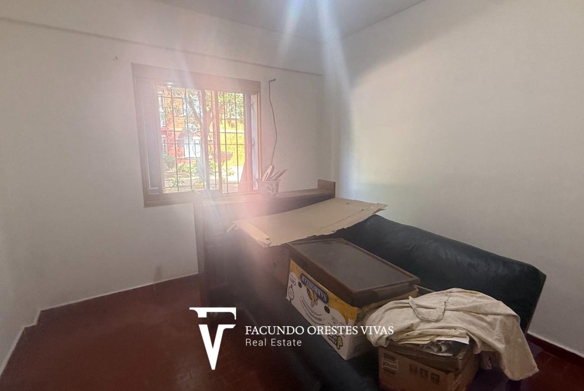 VENTA-DEPARTAMENTO-CINCO AMBIENTES-LAVADERO-PORTERIA-COCHERA-CASEROS
