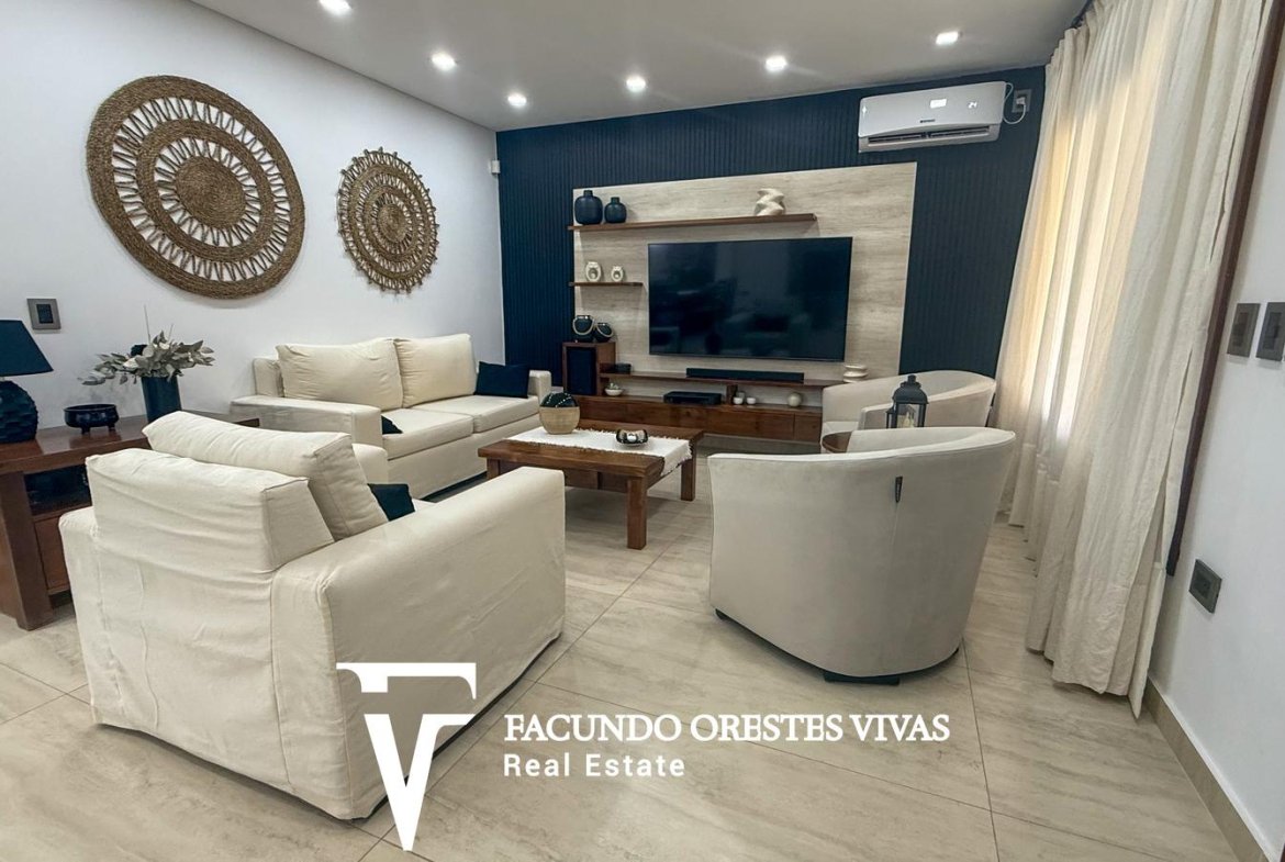 VENTA – CASA QUINTA – PISCINA – GARAGE – FRANCISCO ÁLVAREZ