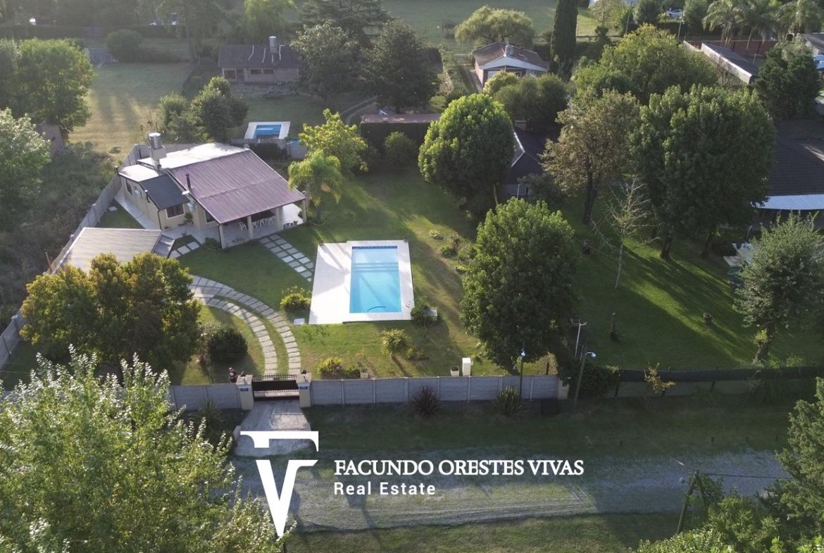 VENTA – CASA QUINTA – PISCINA – GARAGE – FRANCISCO ÁLVAREZ