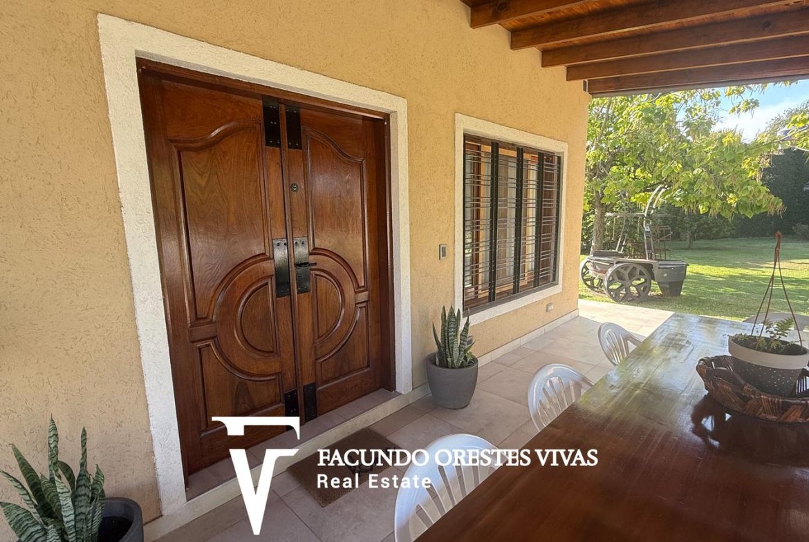 VENTA – CASA QUINTA – PISCINA – GARAGE – FRANCISCO ÁLVAREZ