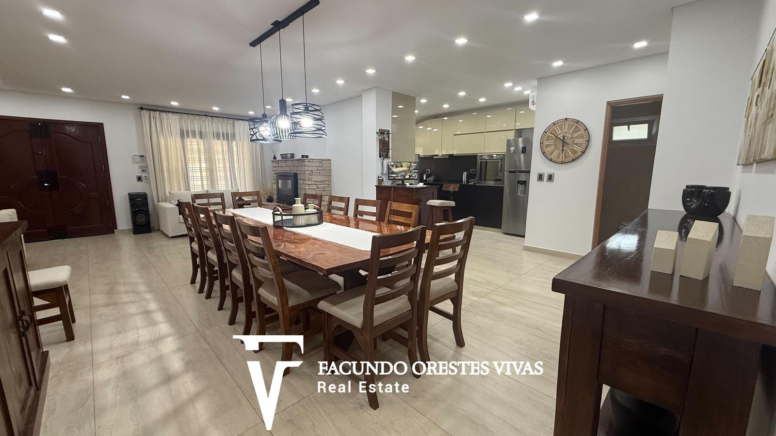 VENTA – CASA QUINTA – PISCINA – GARAGE – FRANCISCO ÁLVAREZ