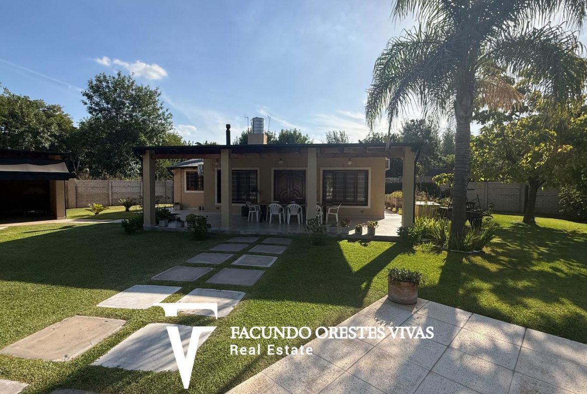 VENTA – CASA QUINTA – PISCINA – GARAGE – FRANCISCO ÁLVAREZ