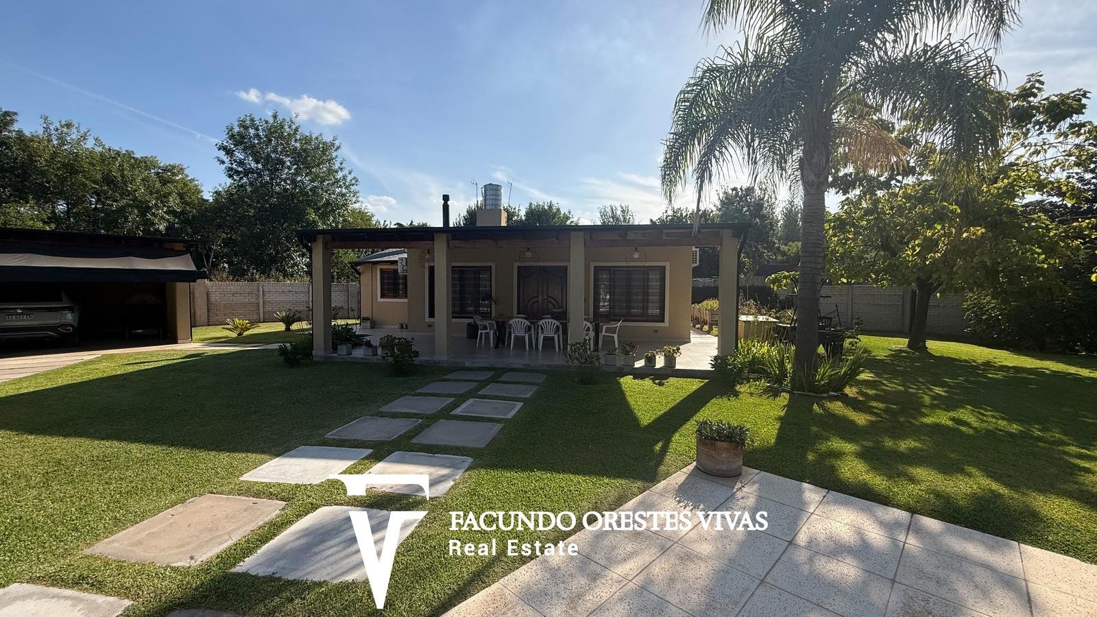 VENTA – CASA QUINTA – PISCINA – GARAGE – FRANCISCO ÁLVAREZ