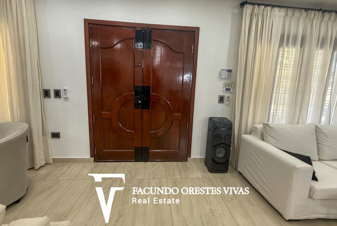 VENTA – CASA QUINTA – PISCINA – GARAGE – FRANCISCO ÁLVAREZ