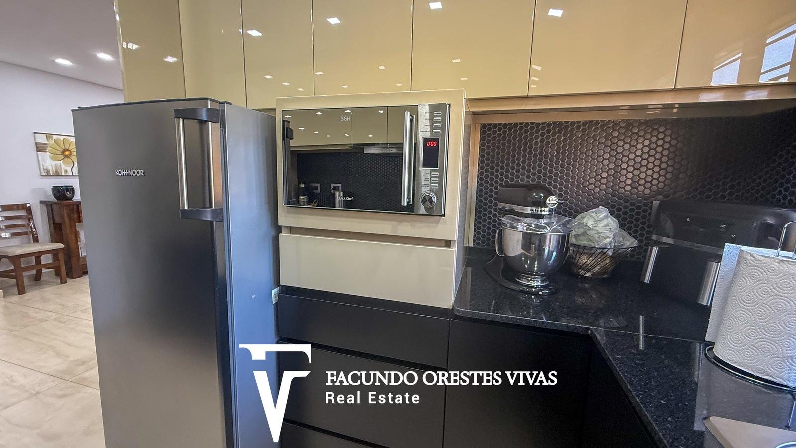 VENTA – CASA QUINTA – PISCINA – GARAGE – FRANCISCO ÁLVAREZ