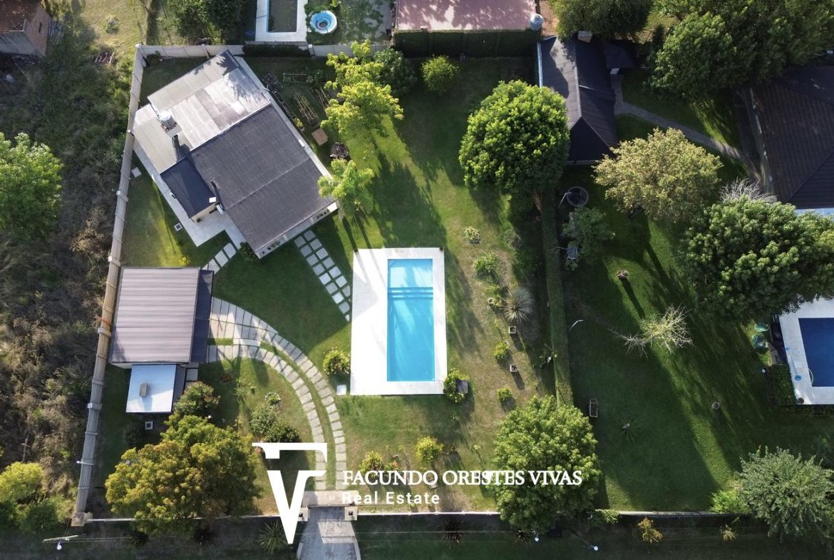 VENTA – CASA QUINTA – PISCINA – GARAGE – FRANCISCO ÁLVAREZ