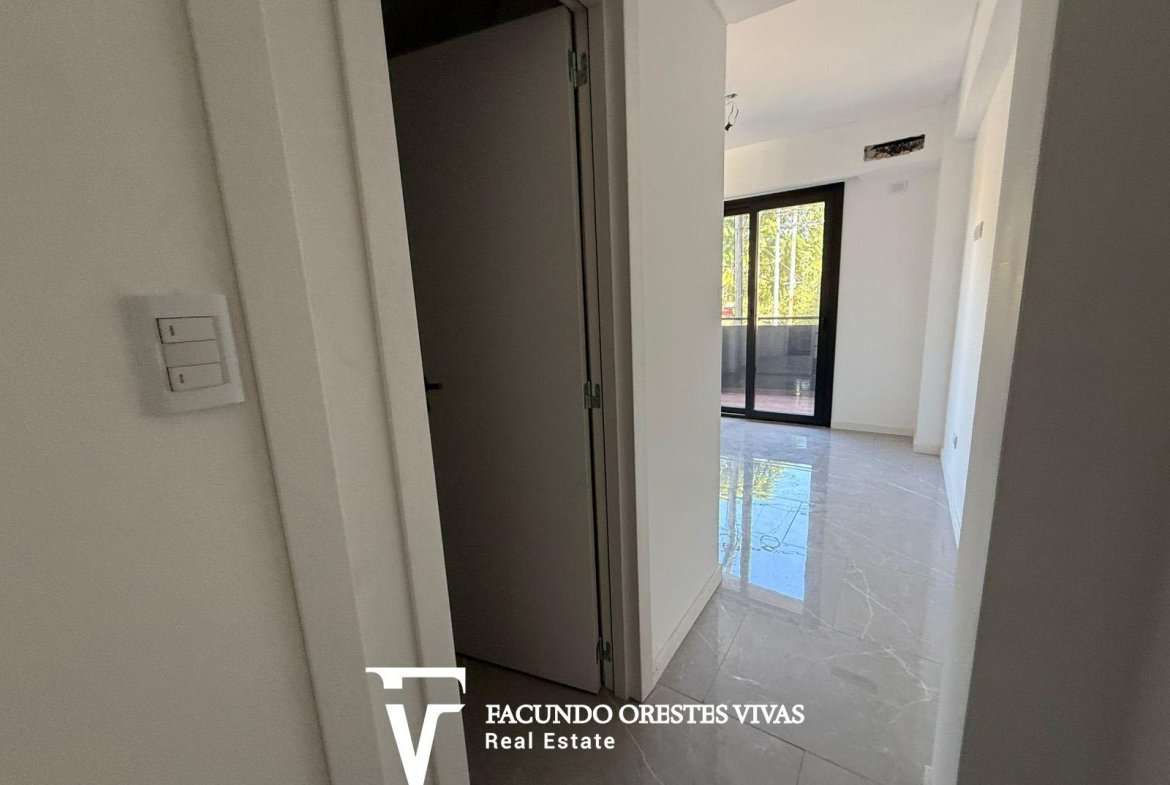 VENTA – DEPARTAMENTO – CUATRO AMBIENTES – CON PATIO – MATADEROS