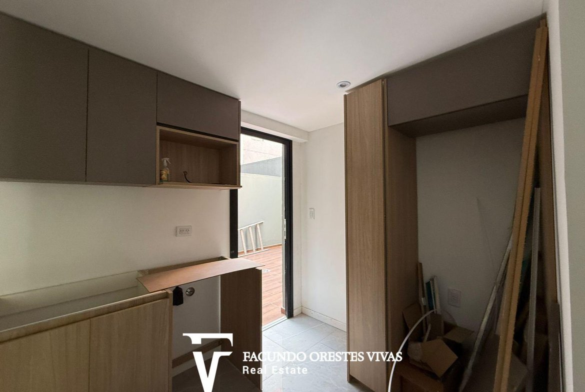 VENTA – DEPARTAMENTO – CUATRO AMBIENTES – CON PATIO – MATADEROS
