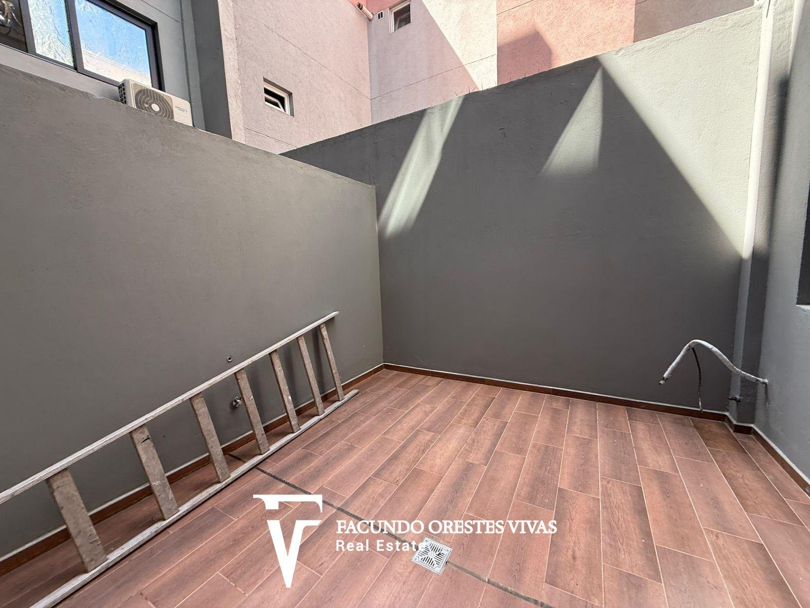 VENTA – DEPARTAMENTO – CUATRO AMBIENTES – CON PATIO – MATADEROS
