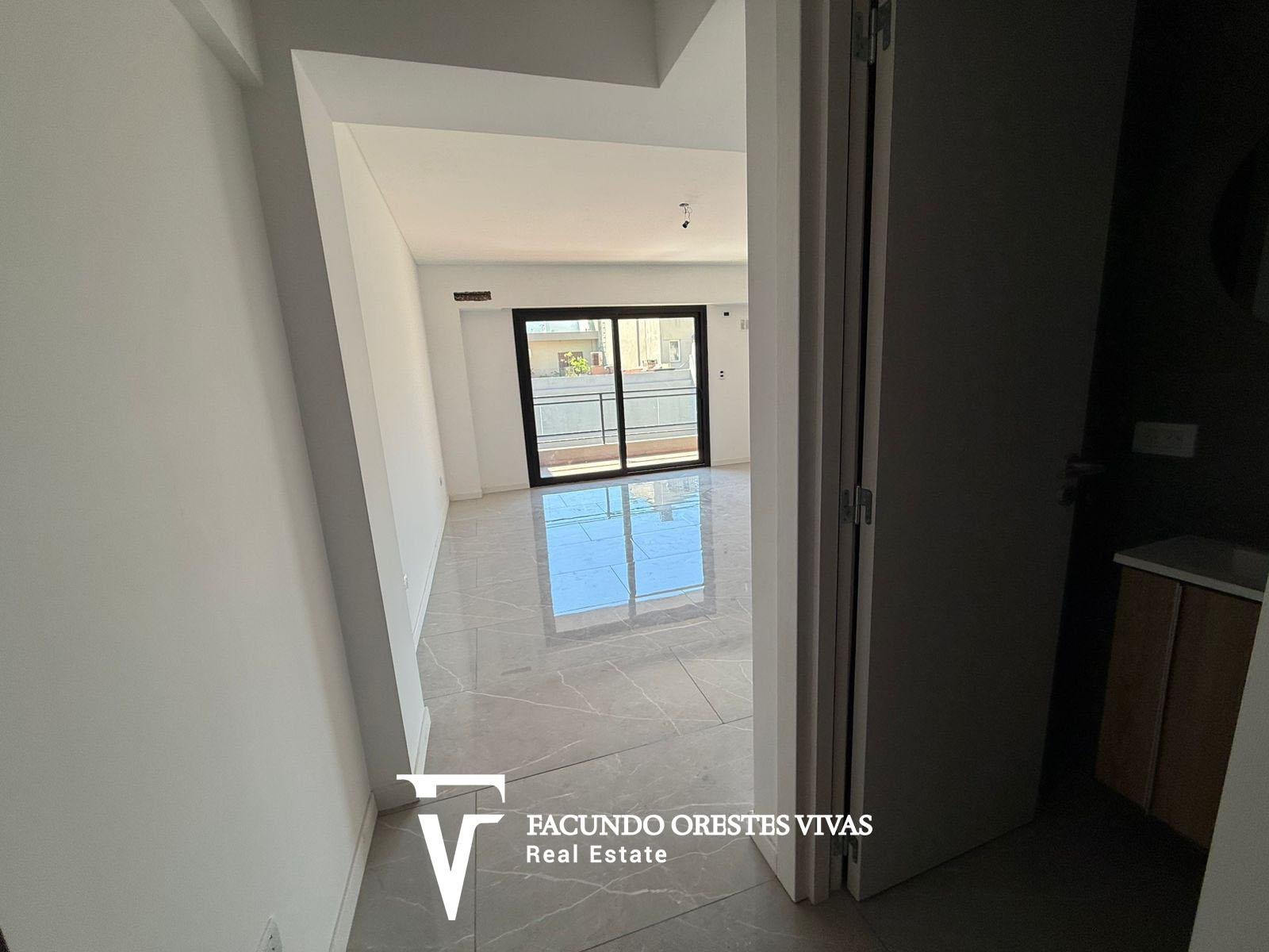 VENTA – DEPARTAMENTO – CUATRO AMBIENTES – CON PATIO – MATADEROS