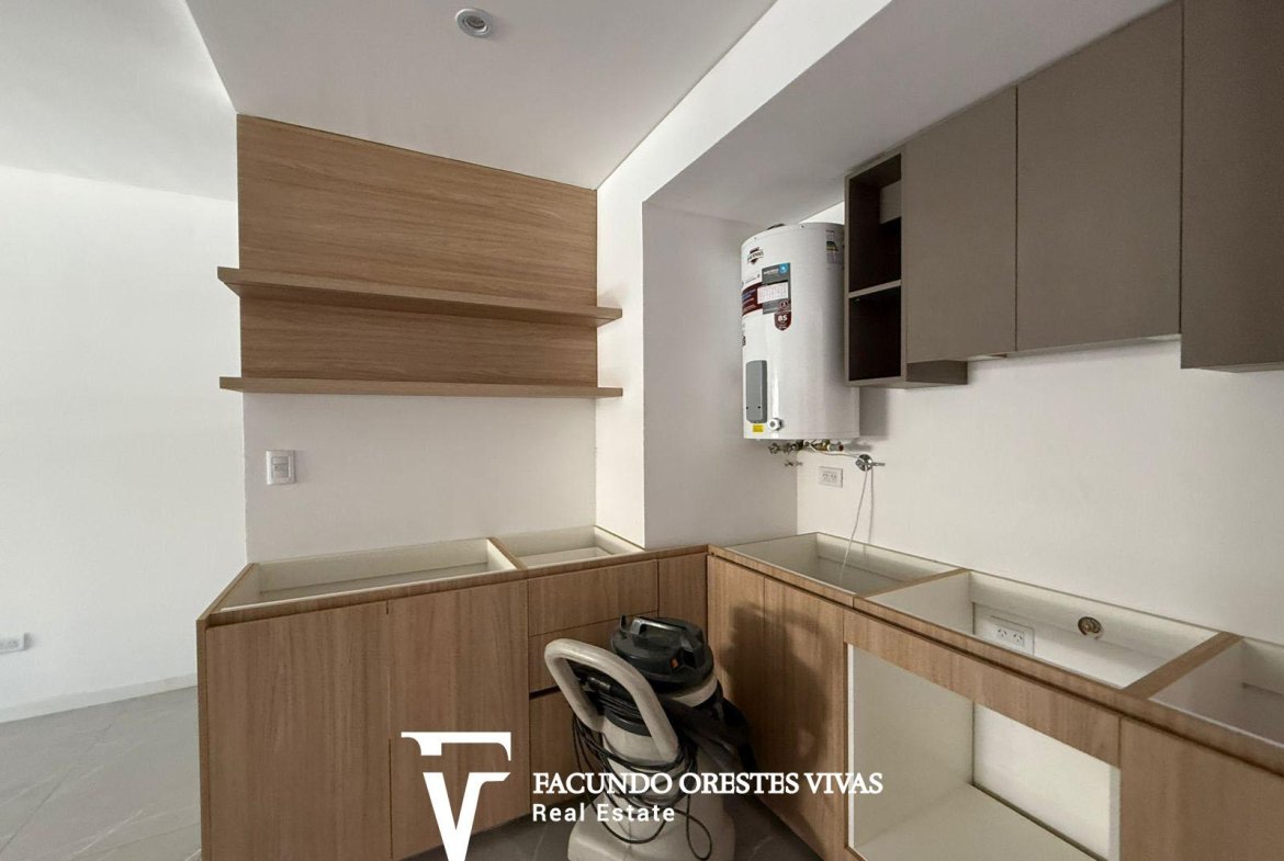 VENTA – DEPARTAMENTO – CUATRO AMBIENTES – CON PATIO – MATADEROS