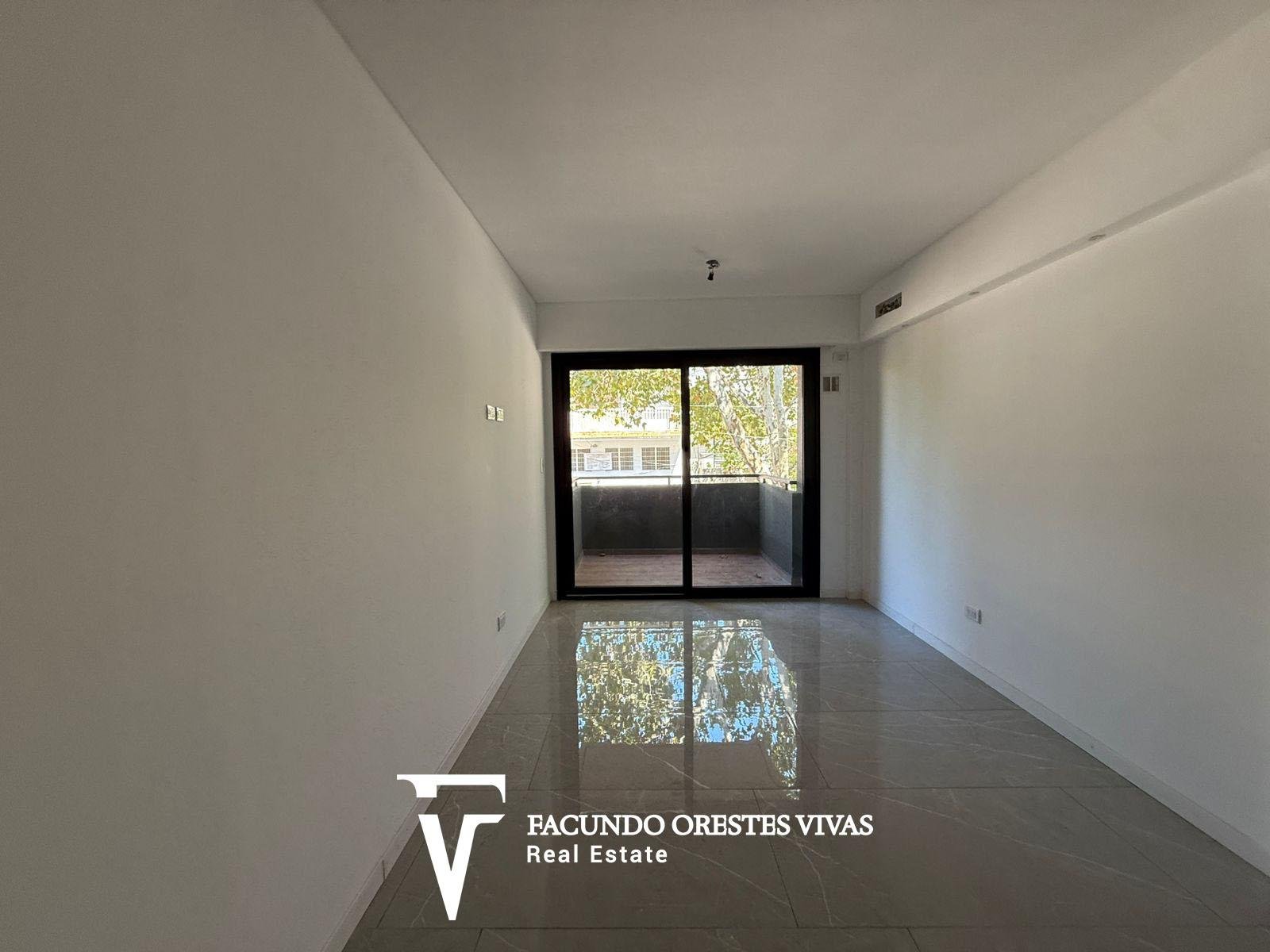 VENTA – DEPARTAMENTO – CUATRO AMBIENTES – CON PATIO – MATADEROS