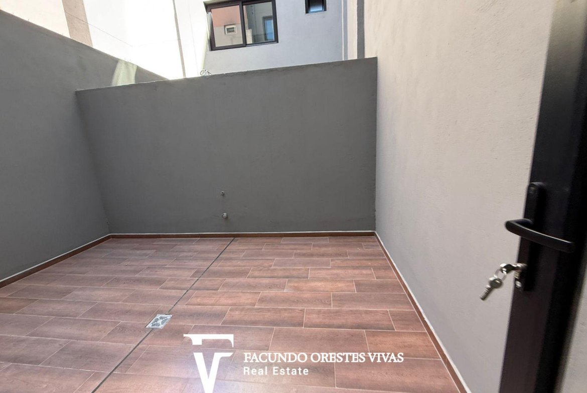VENTA – DEPARTAMENTO – TRES AMBIENTES – PATIO – TERRAZA – PARRILLA – MATADEROS