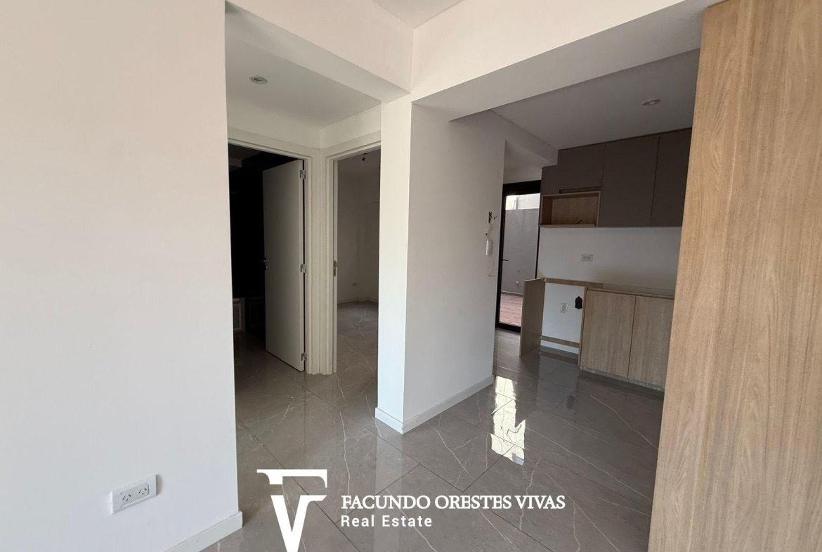 VENTA – DEPARTAMENTO – TRES AMBIENTES – PATIO – TERRAZA – PARRILLA – MATADEROS