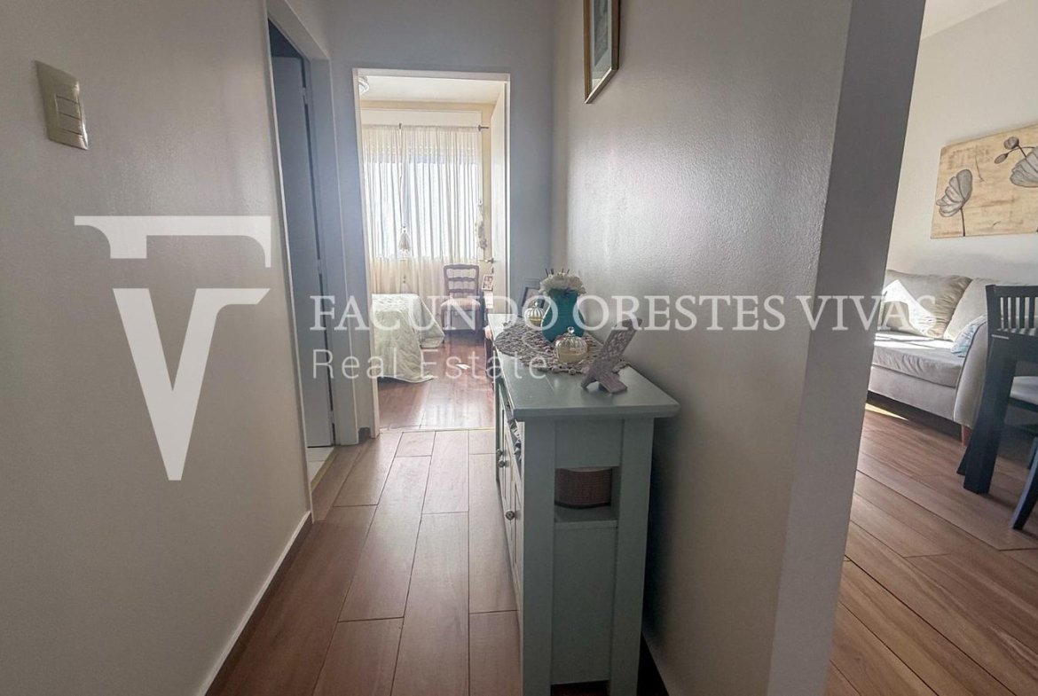 VENTA-DEPARTAMENTO-TRES AMBIENTES-BALCON-FLORES