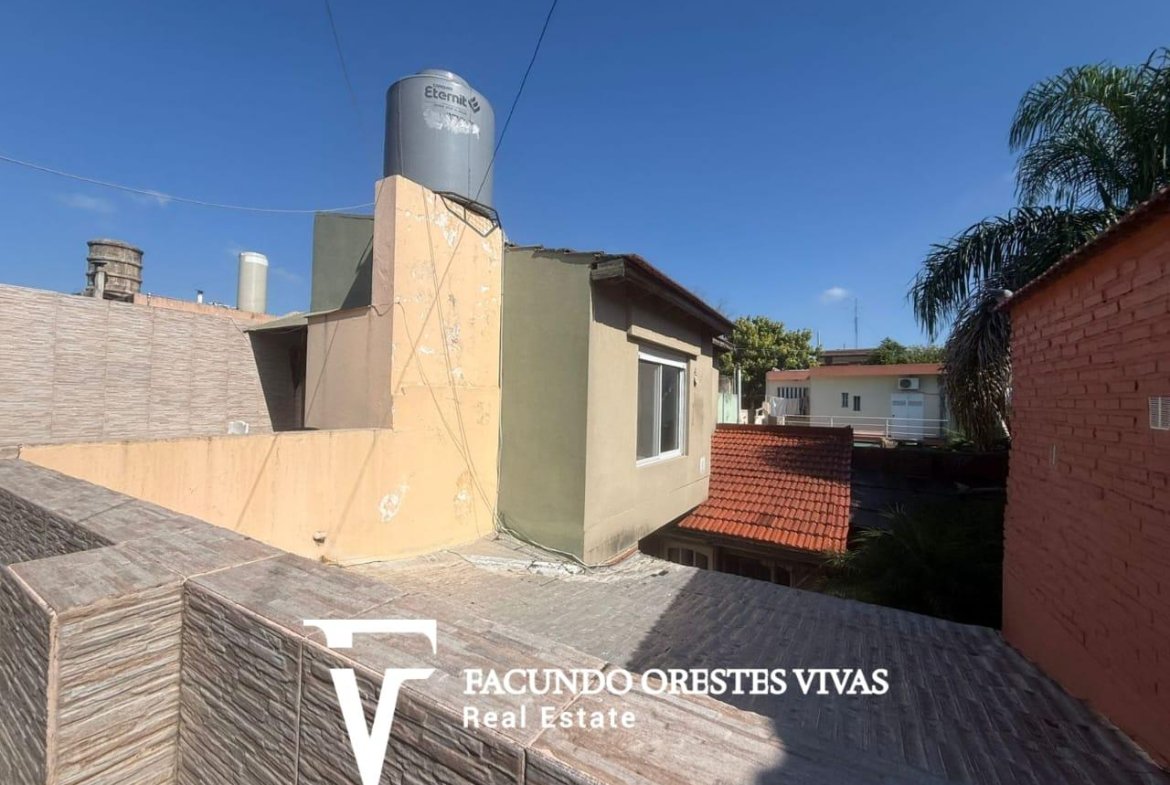CASA-MULTIFAMILIAR-COCHERA-PARRILA-PATIO-BARRIO NAÓN-MATADEROS