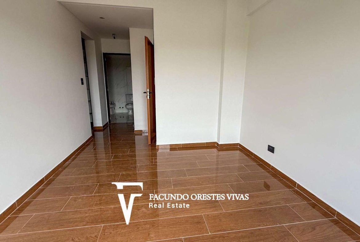 VENTA DEPARTAMENTO 2 AMBIENTES LINIERS PARRILLA