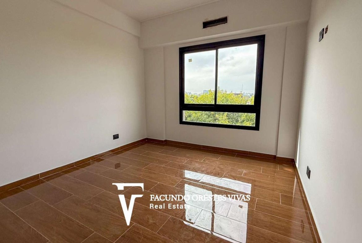 VENTA DEPARTAMENTO 2 AMBIENTES LINIERS PARRILLA