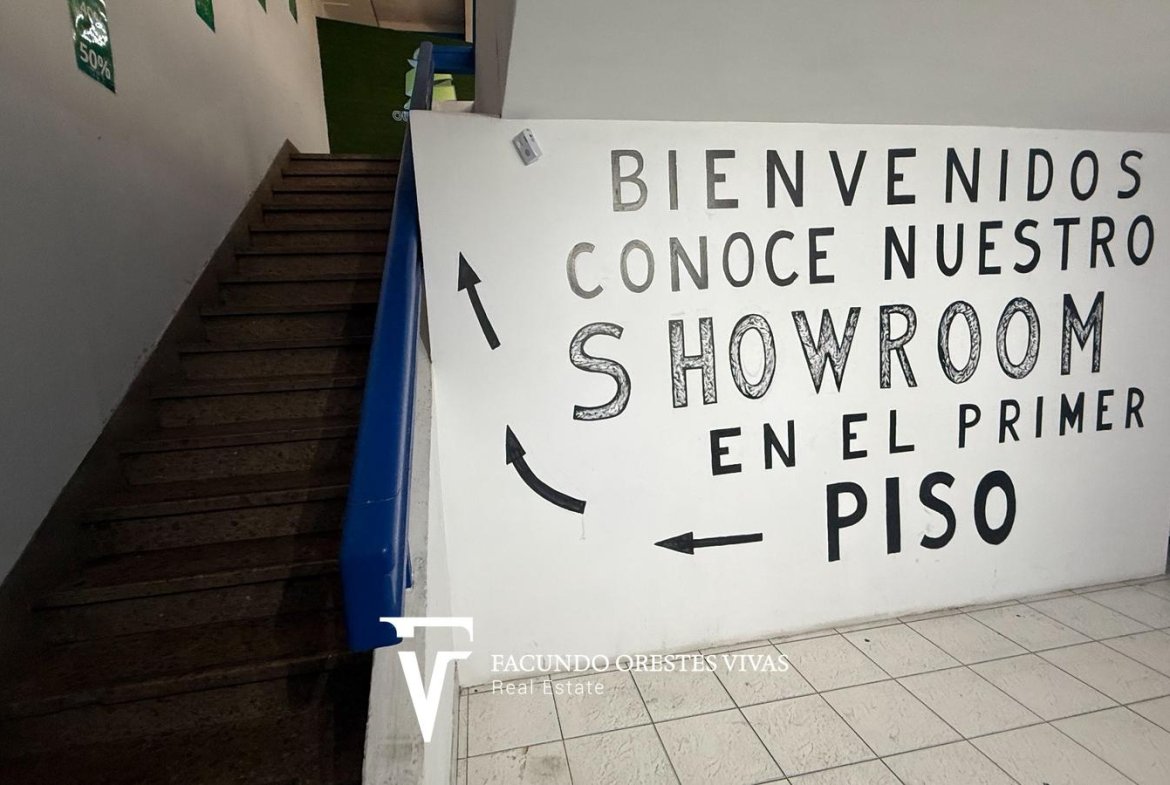 VENTA – LOCAL – GALERÍA – 200 M2 – PERMUTA – CUOTAS – LINIERS