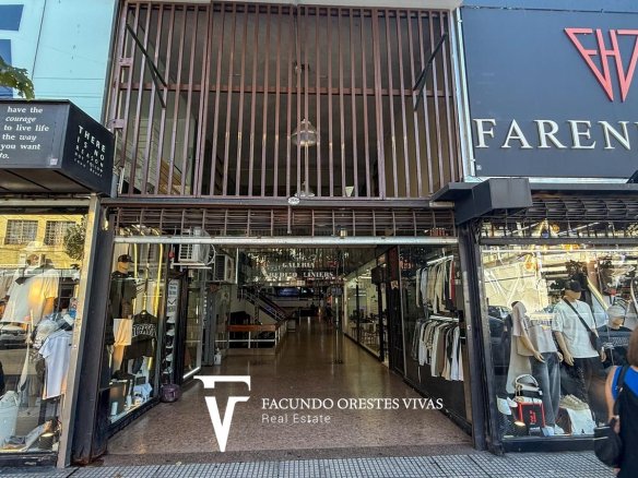 VENTA – LOCAL – GALERÍA – 200 M2 – PERMUTA – CUOTAS – LINIERS