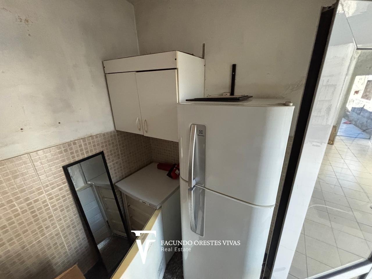 VENTA – CASA – LOTE PROPIO – TRES AMBIENTES – GARAGE/LOCAL – CIUDADELA