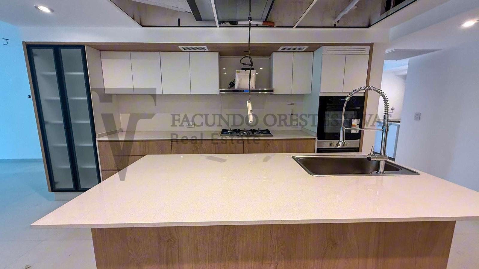 VENTA – DEPARTAMENTO – 4 AMBIENTES – BARRIO NAON – MATADEROS – PATIO