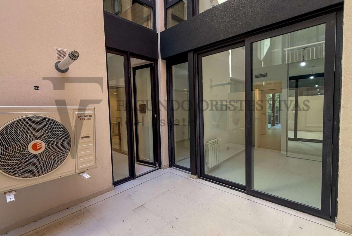 VENTA – DEPARTAMENTO – 4 AMBIENTES – BARRIO NAON – MATADEROS – PATIO