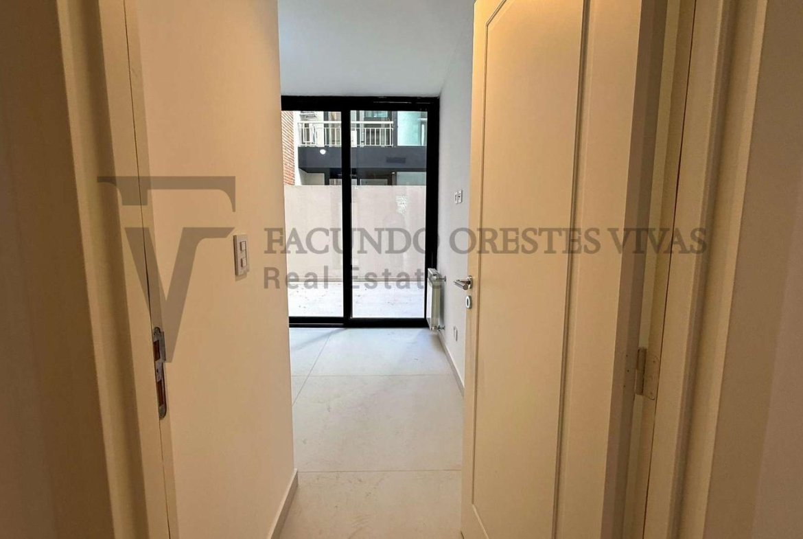 VENTA – DEPARTAMENTO – 4 AMBIENTES – BARRIO NAON – MATADEROS – PATIO