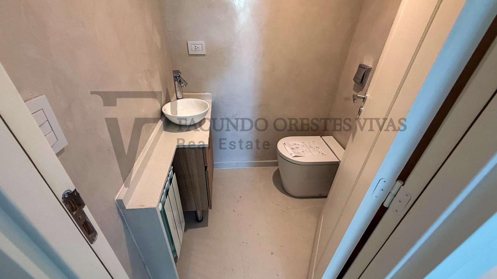 VENTA – DEPARTAMENTO – 4 AMBIENTES – BARRIO NAON – MATADEROS – PATIO